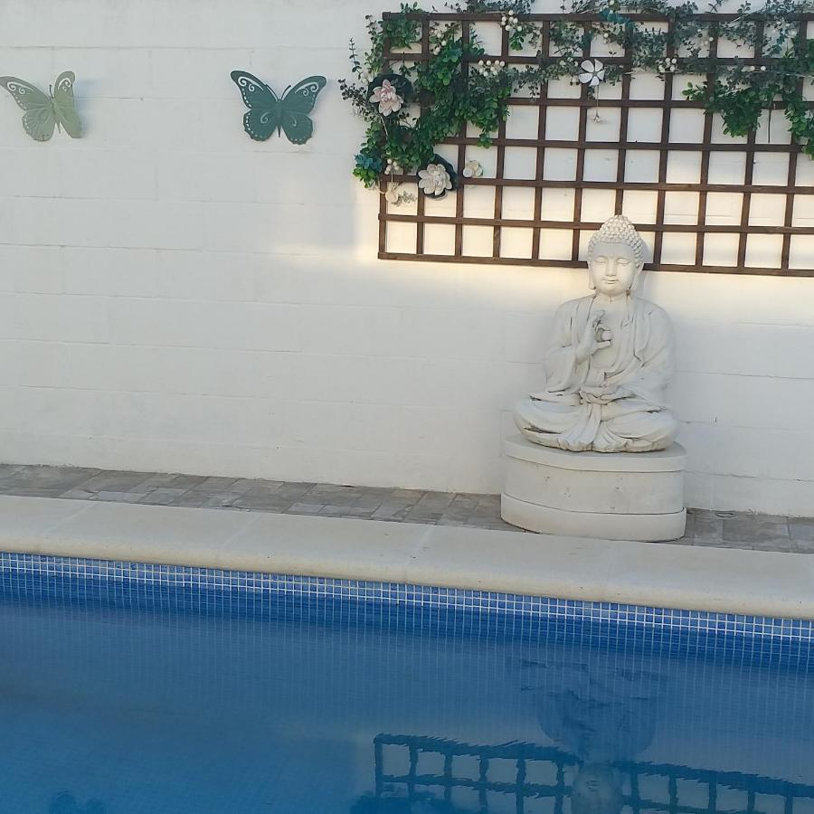 Rojas & Mar Chalet Con Piscina Salina 치클라나 데 라 프론테라 외부 사진