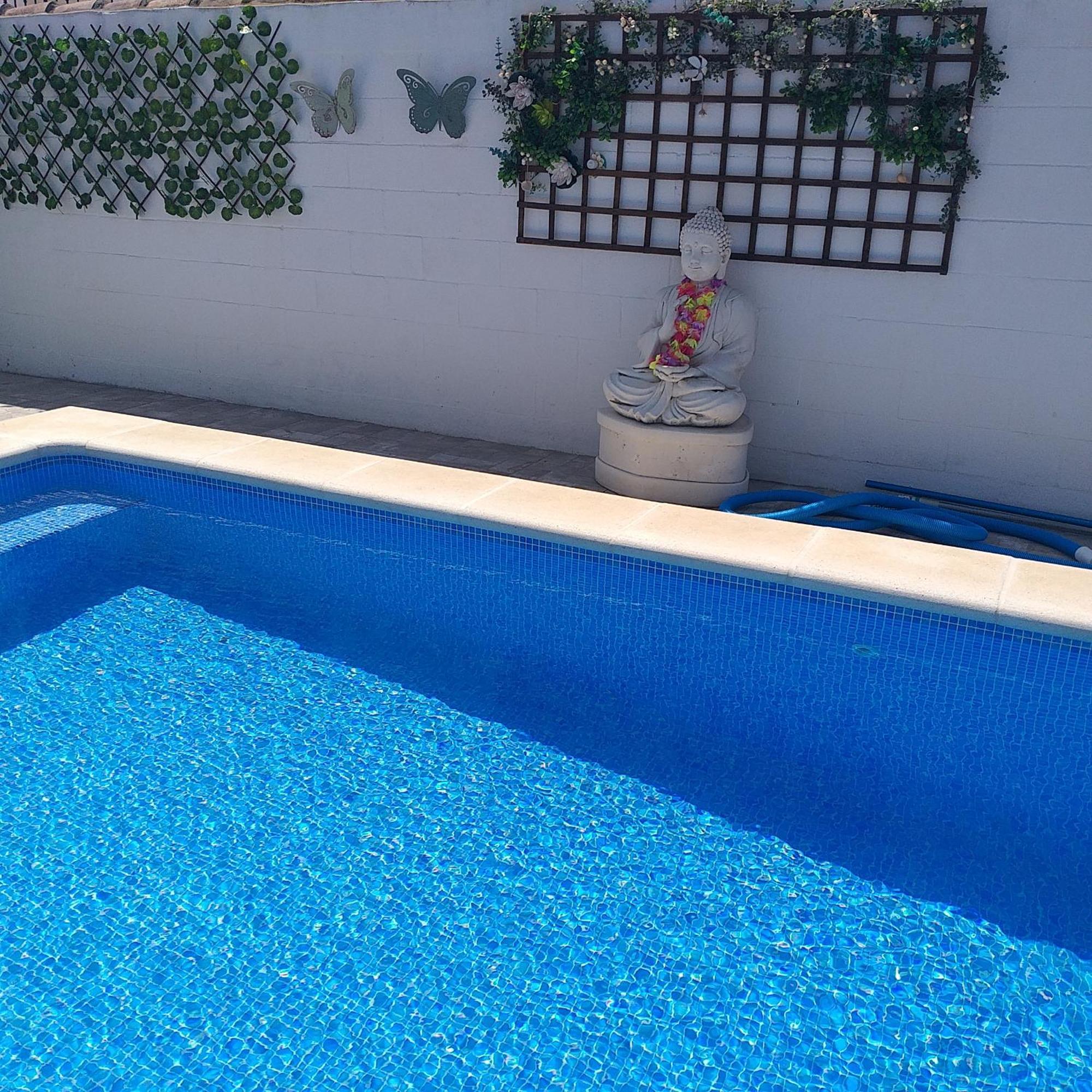 Rojas & Mar Chalet Con Piscina Salina 치클라나 데 라 프론테라 외부 사진