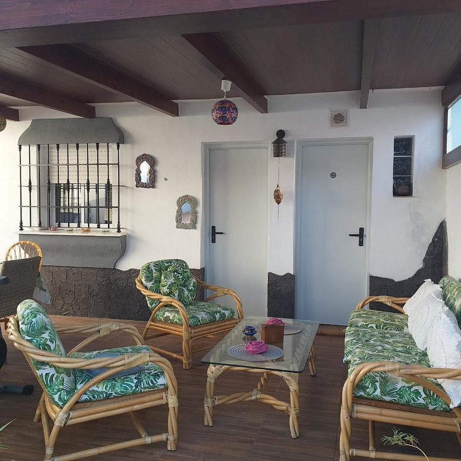 Rojas & Mar Chalet Con Piscina Salina 치클라나 데 라 프론테라 외부 사진